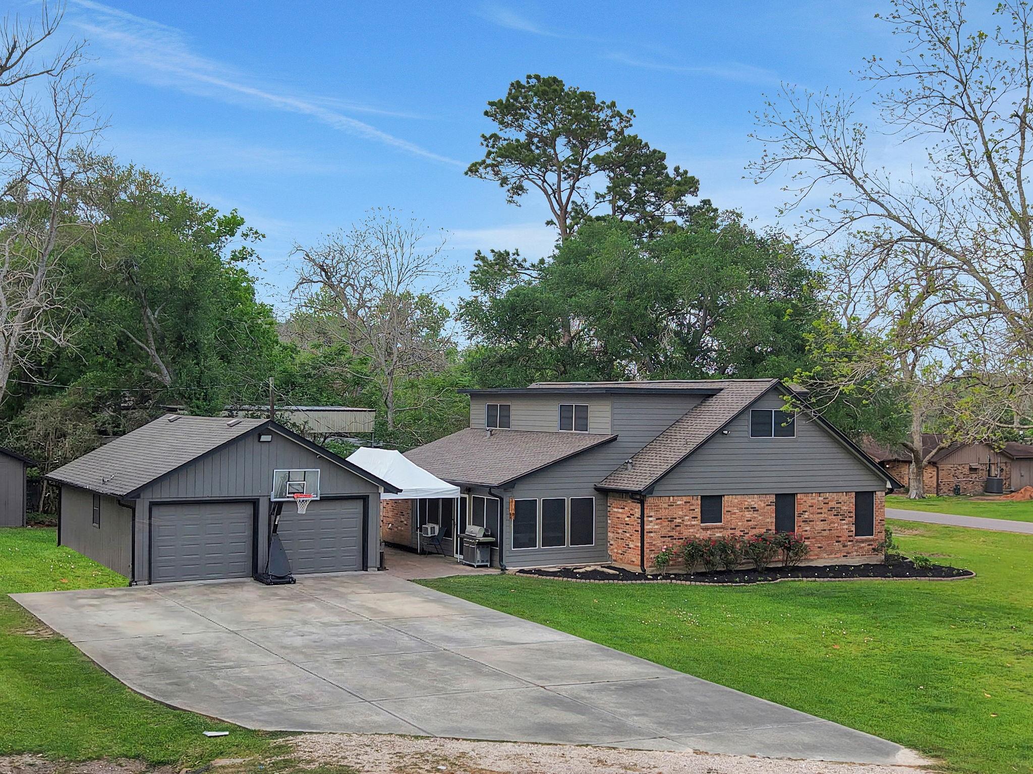 5133 Riverview Drive