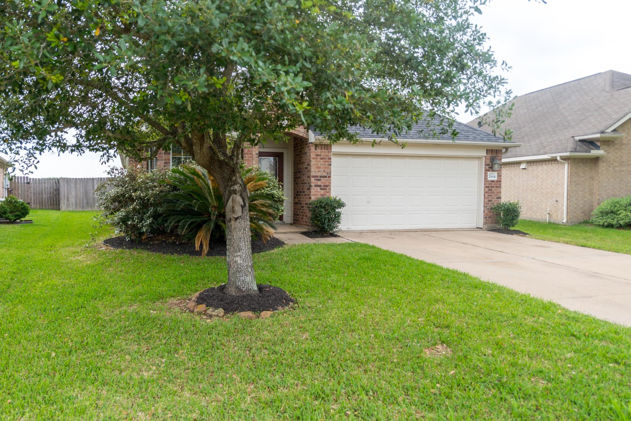2834 Sage Bluff Avenue