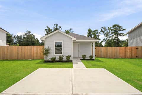 Photo of 2401 Twin Court, Splendora, TX 77372 (MLS # 34230527)