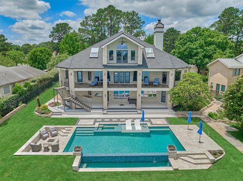 Photo of 27 La Jolla Circle, Montgomery, TX 77356 (MLS # 97524825)