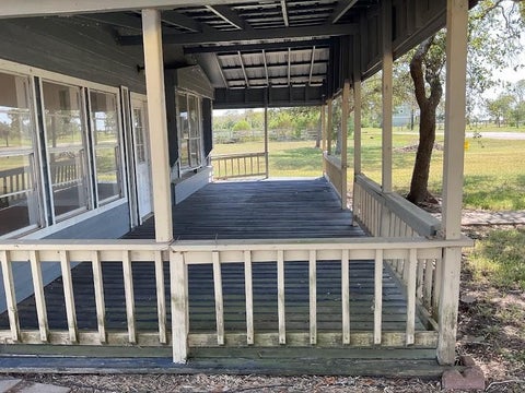 Homes For Sale - 5589 County Road 469<br/> Brazoria, TX 77422