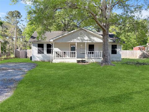 Homes For Sale - 4744 Randall Road<br/> Orange County, Orange, TX 77632