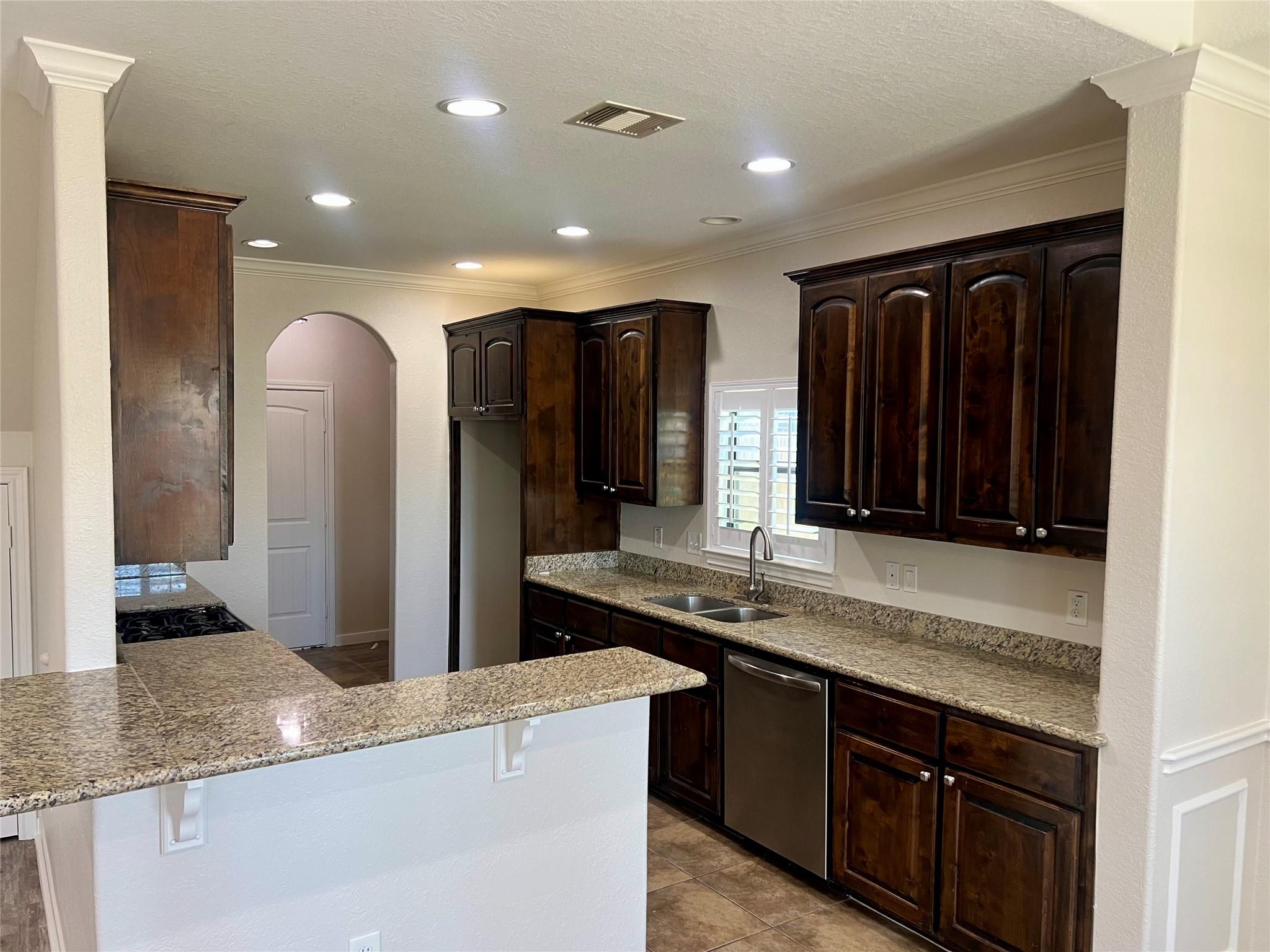 2212 Dove Haven Lane