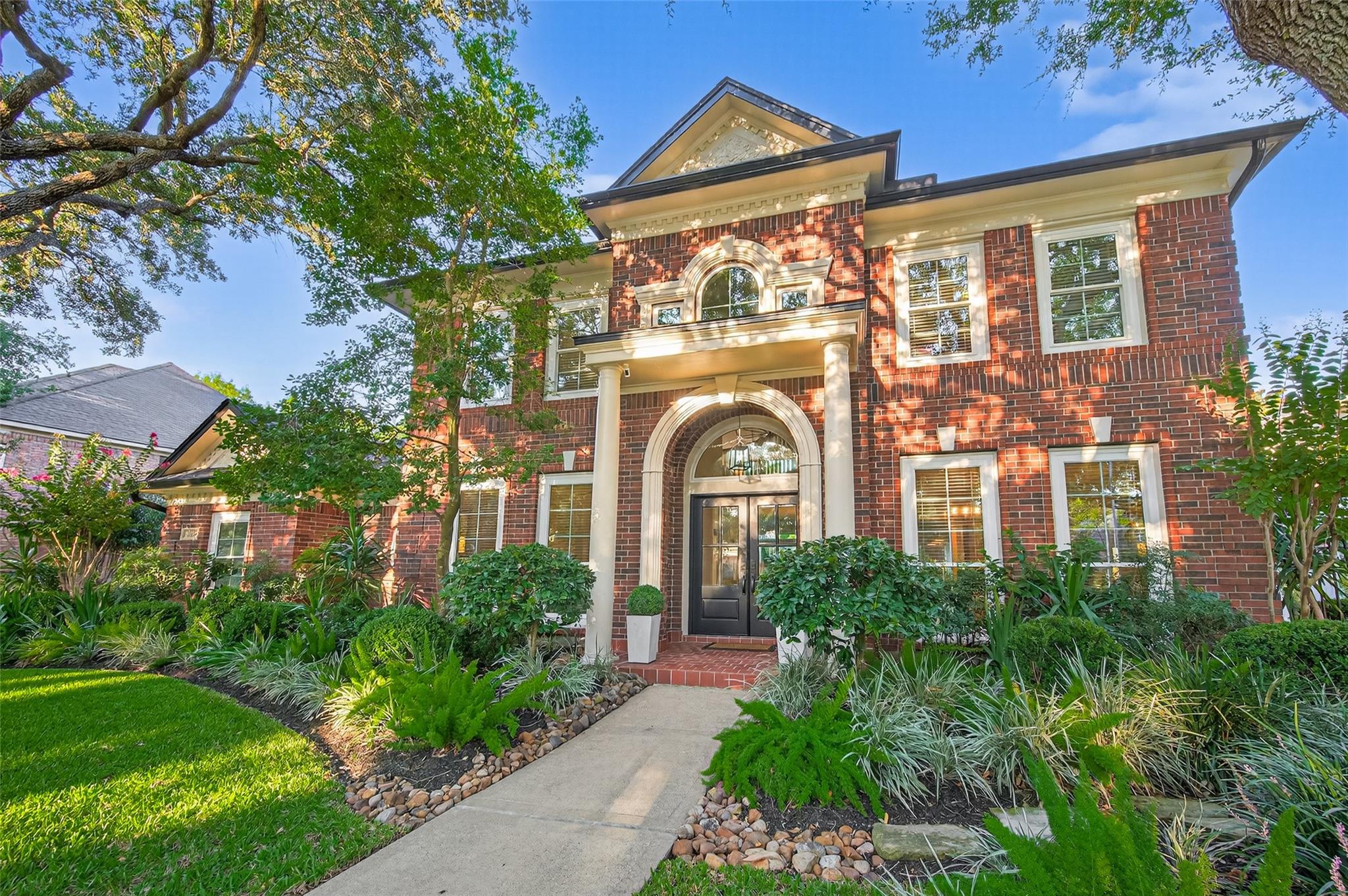 3315 S Lake Village Drive