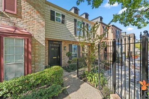 Photo of 3660 Lake Street, Houston, TX 77098 (MLS # 38134946)