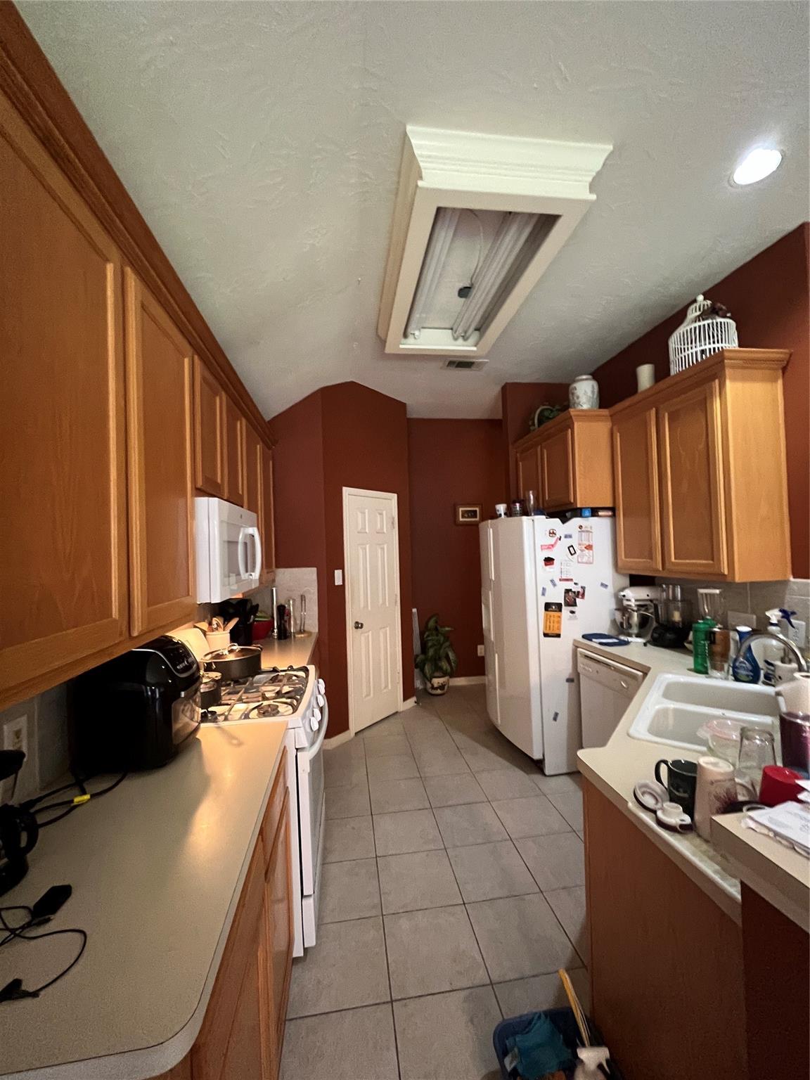 19410 Briarsedge Court