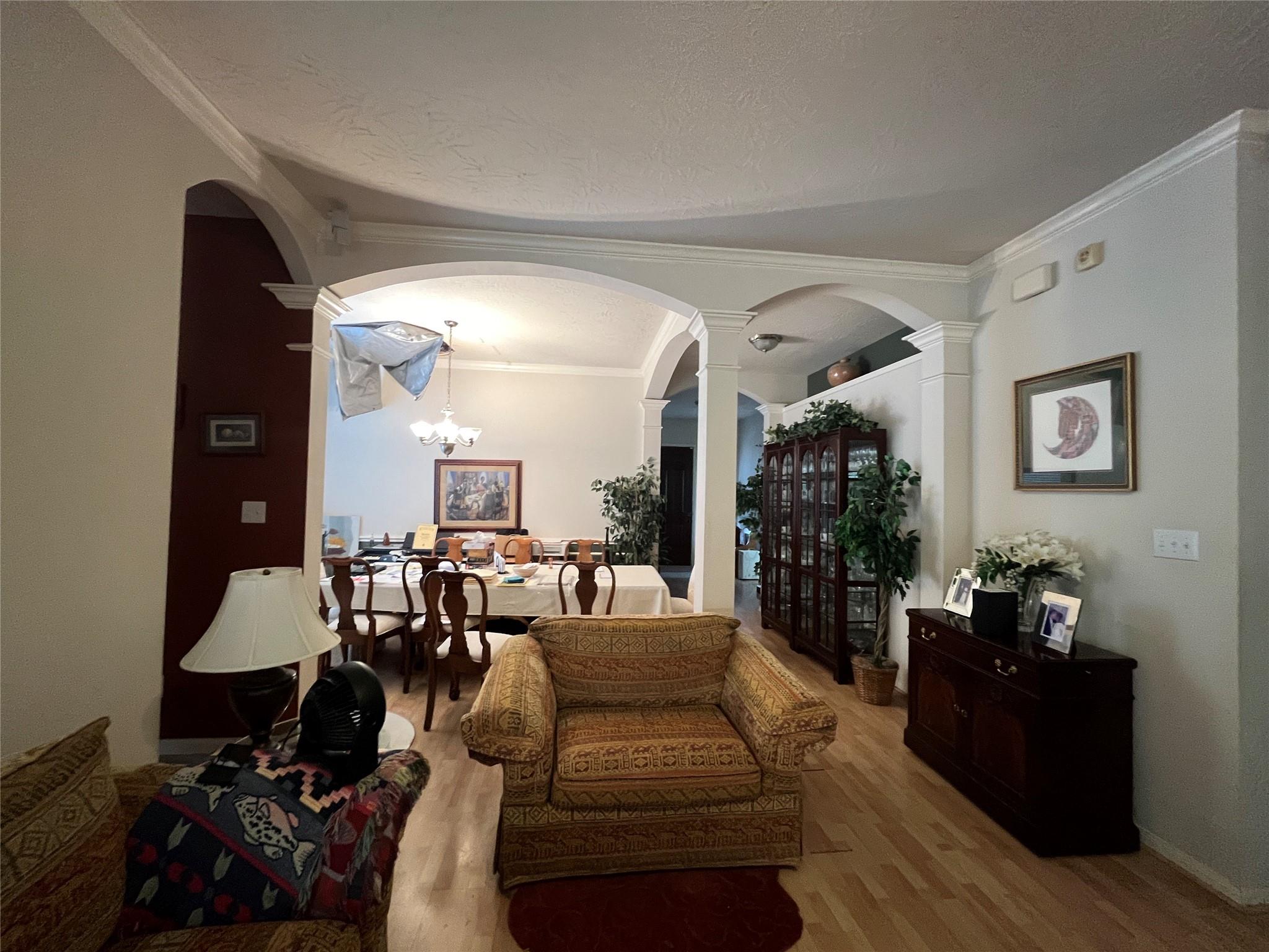 19410 Briarsedge Court