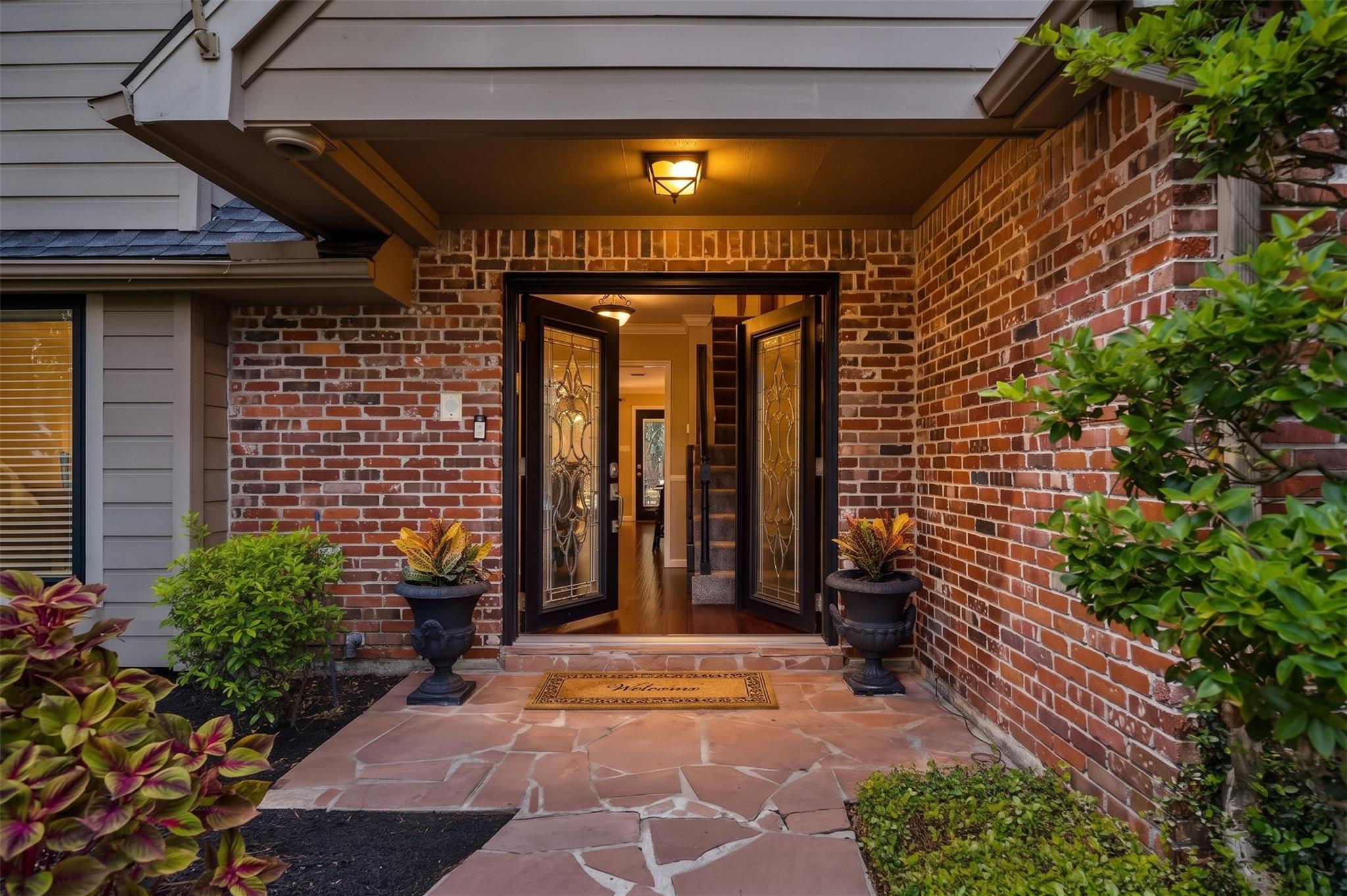 8106 Twining Oaks Lane