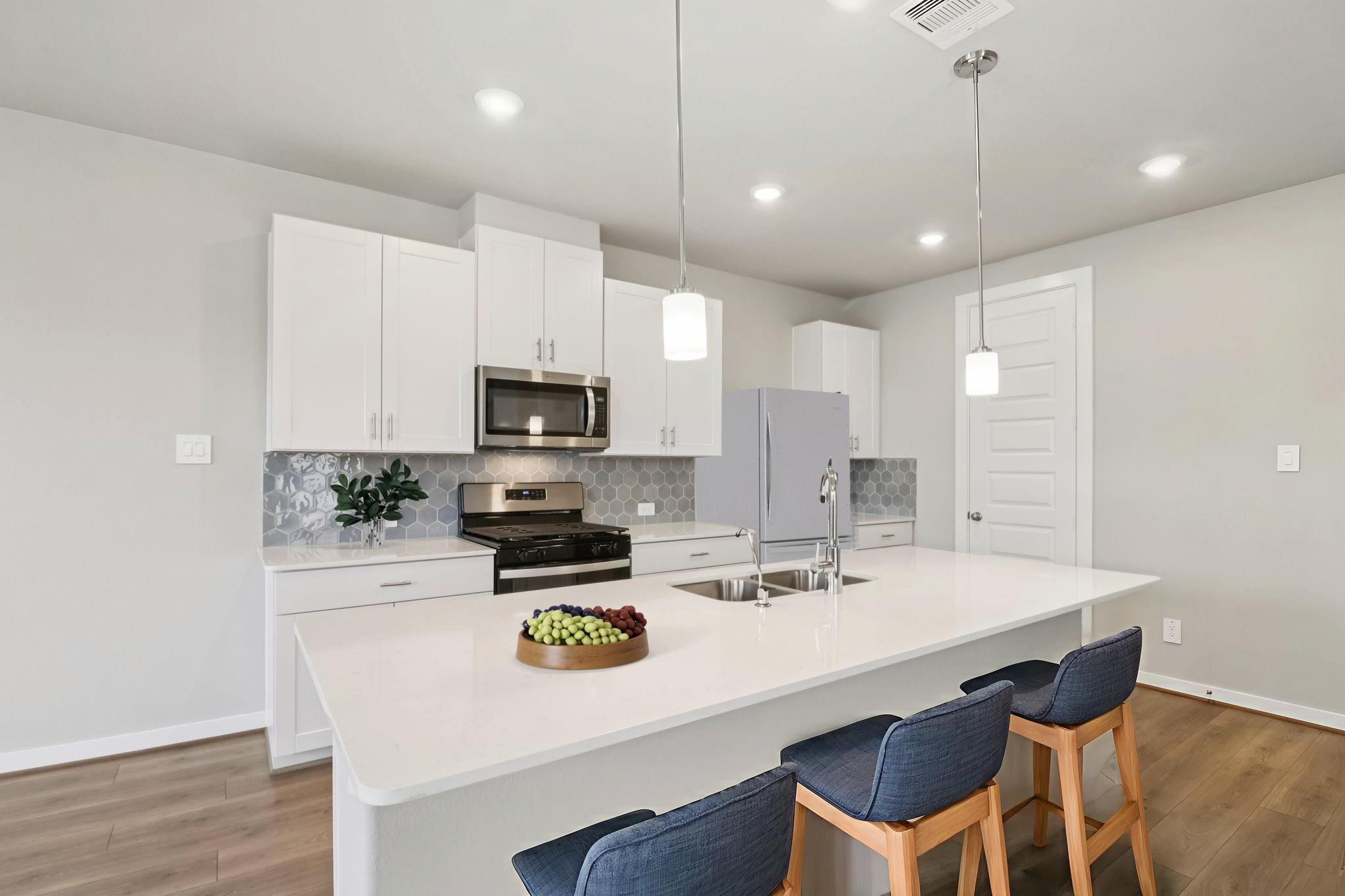 1122 Cedar Place Lane