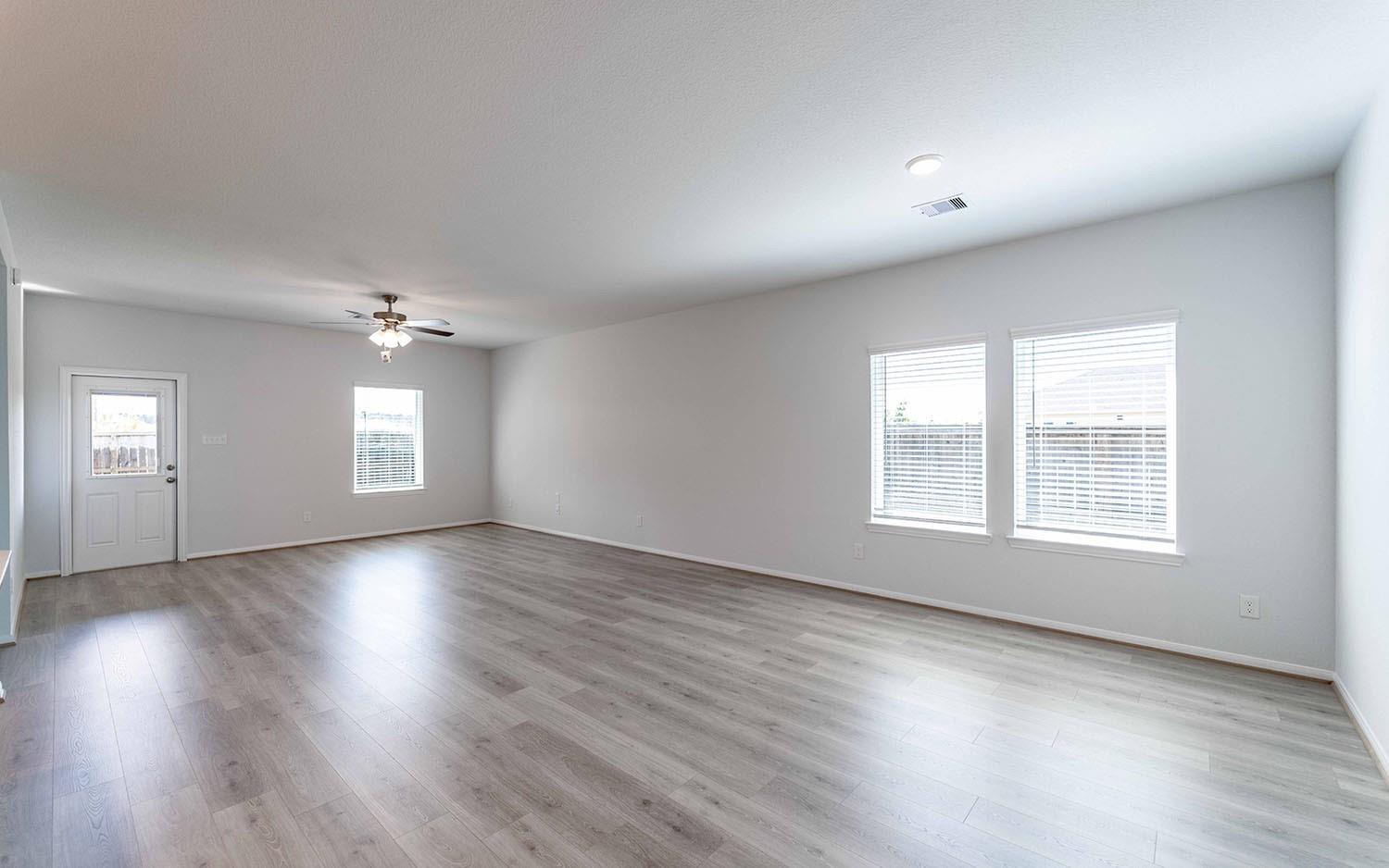 25039 Apricot Court