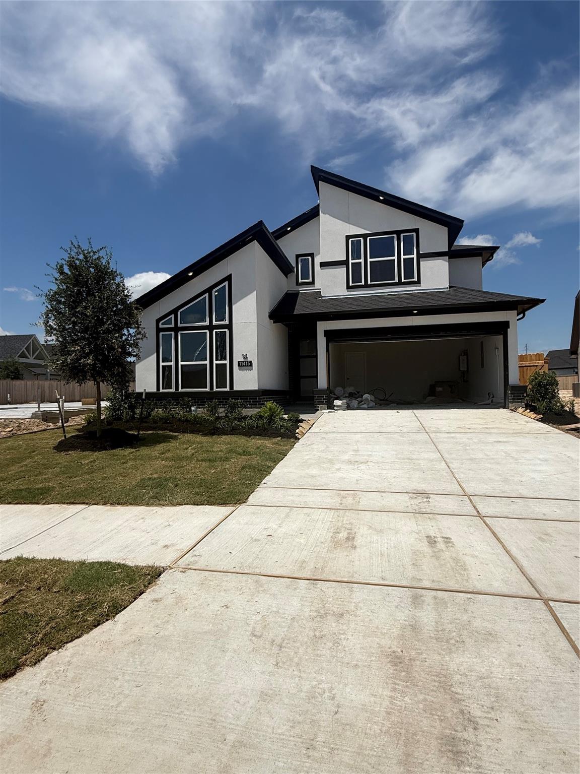 11415 Rocky Desert Hills Ln