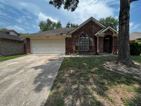 Photo of 11607 Lennington Lane, Houston, TX 77064 (MLS # 29898302)