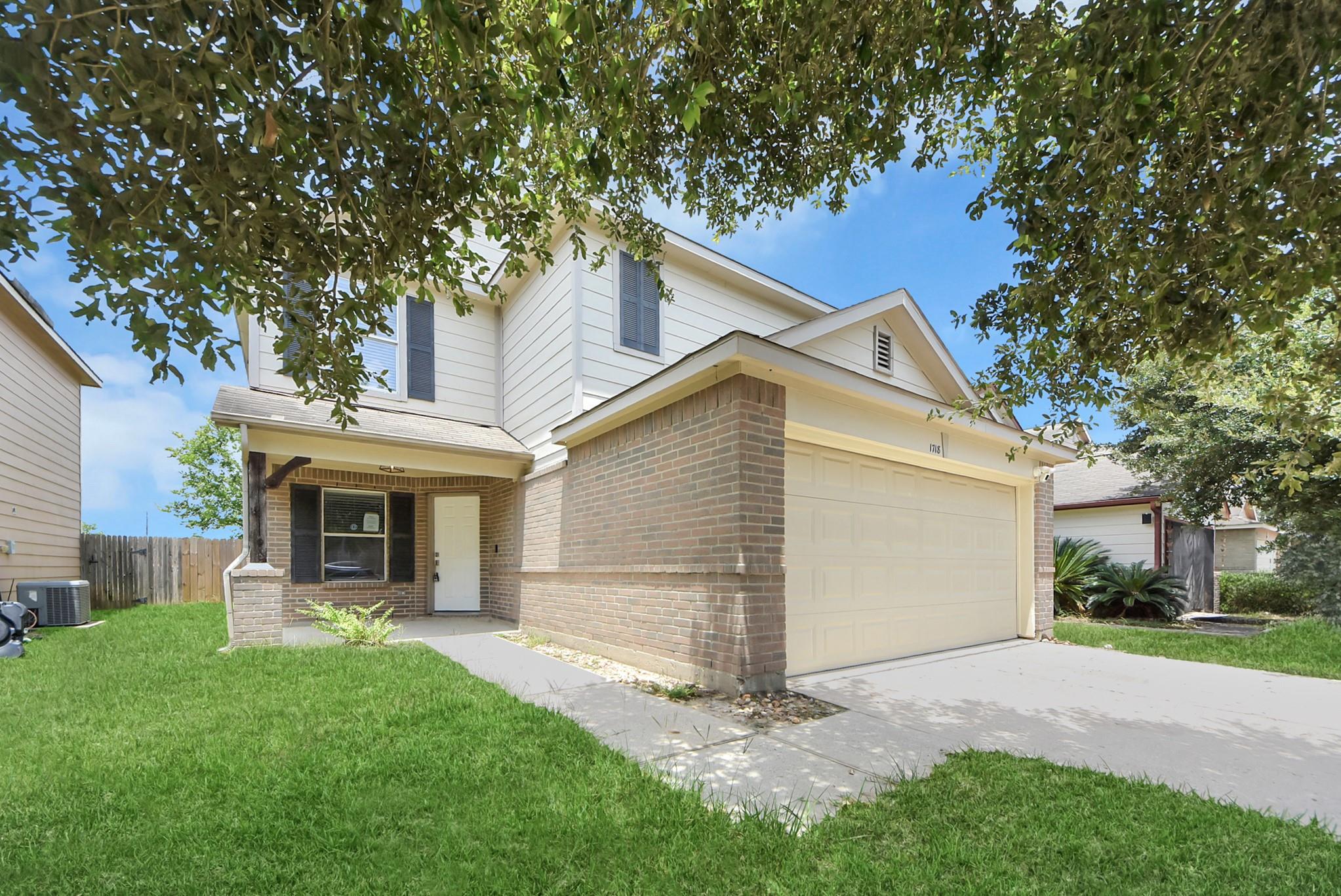 1718 Adobe Stone Drive