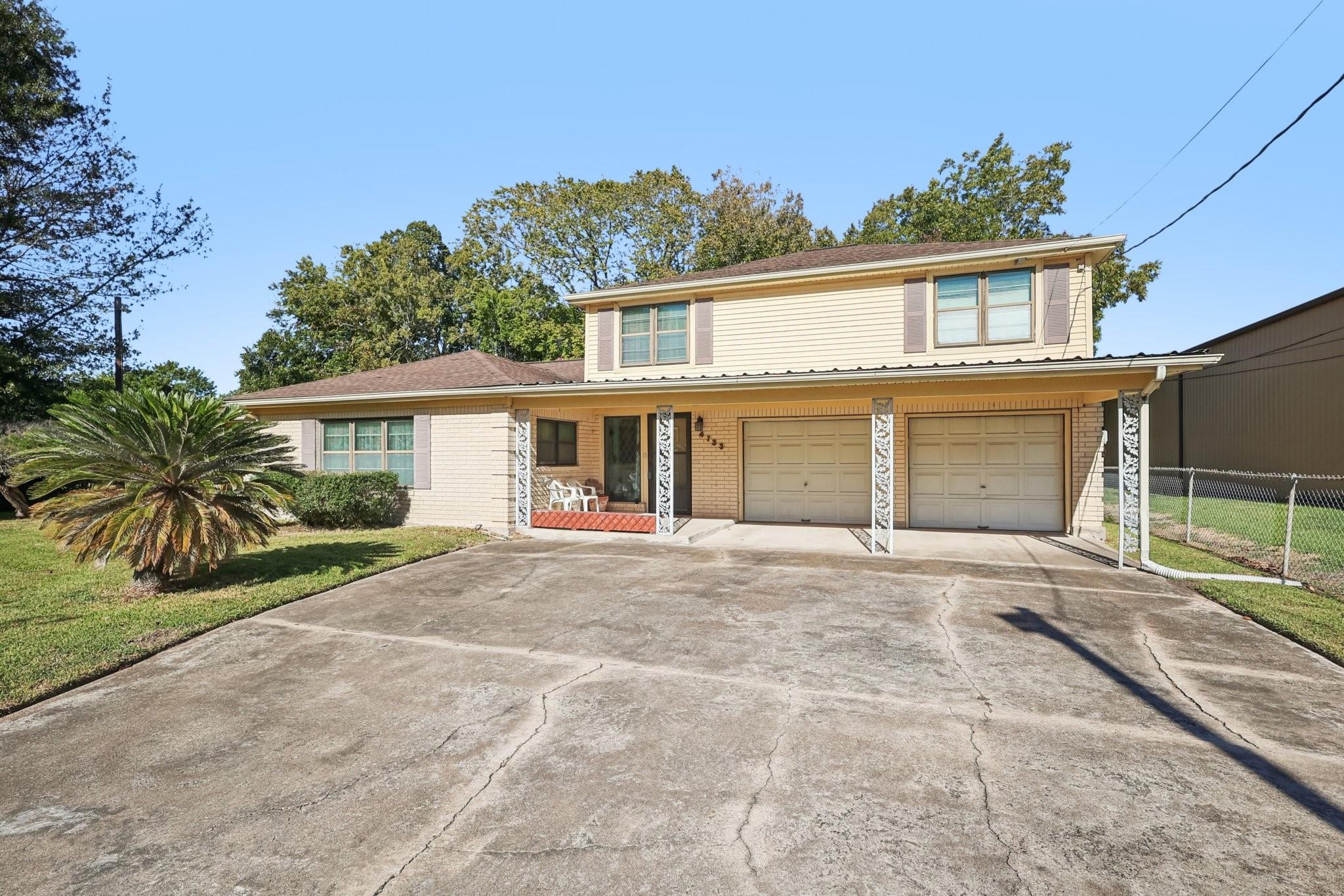 4733 Oleander Street