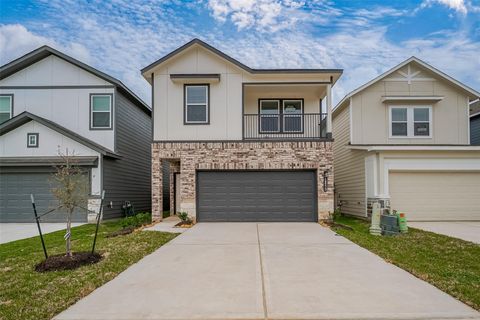 Photo of 14975 Eagle Feather Drive, Houston, TX 77090 (MLS # 92404011)