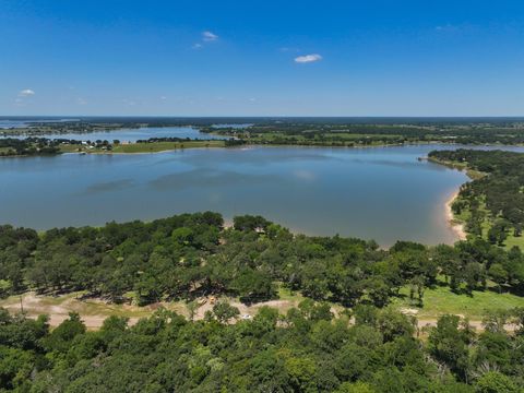 Photo of NA Lcr 882, Jewett, TX 75846 (MLS # 70184562)