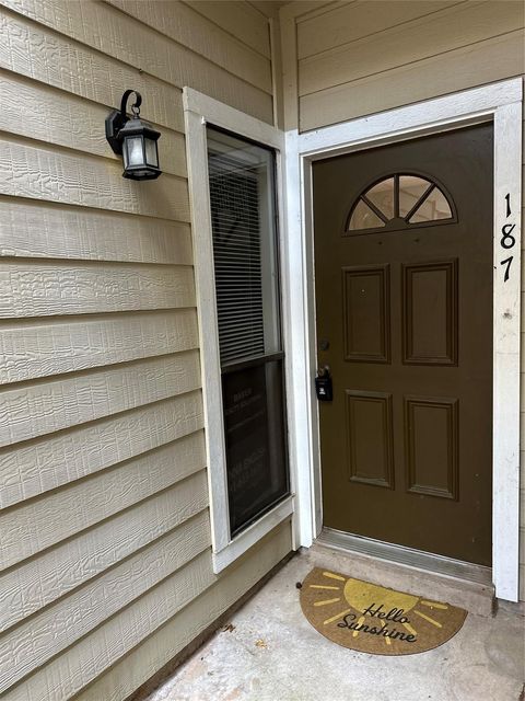 Photo of 3500 Tangle Brush Dr #187, The Woodlands, TX 77381 (MLS # 83014561)