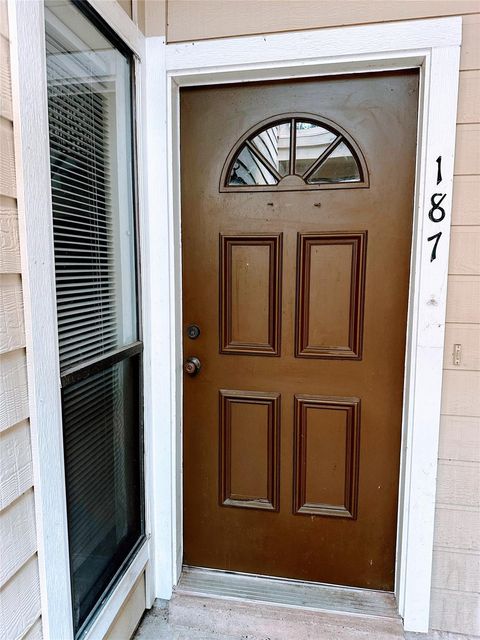 Photo of 3500 Tangle Brush Dr #187, The Woodlands, TX 77381 (MLS # 83014561) Photo of 3500 Tangle Brush Dr #187, The Woodlands, TX 77381 (MLS # 83014561)