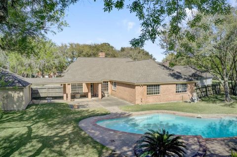 Photo of 3106 Buckner Court, Missouri City, TX 77459 (MLS # 95292989)