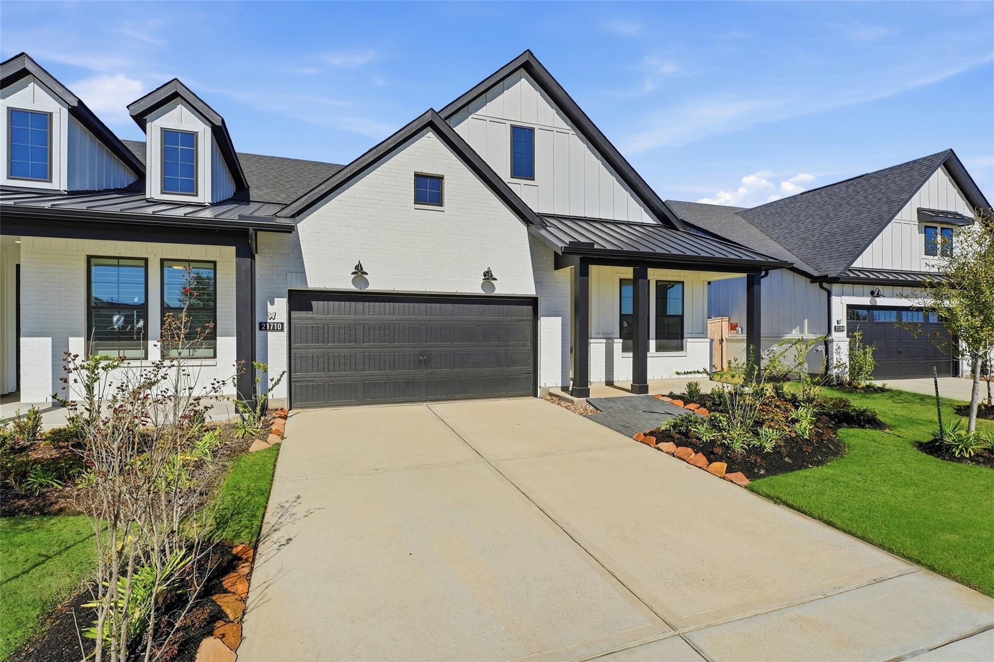 21710 Swift Flier Lane