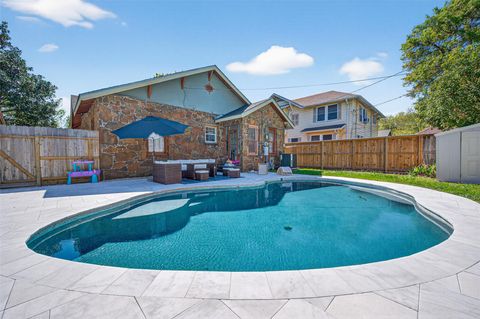 Photo of 4415 Walker Street, Houston, TX 77023 (MLS # 43791152)