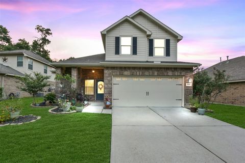 Photo of 1703 Balsam Spruce Circle, Conroe, TX 77301 (MLS # 42961749)