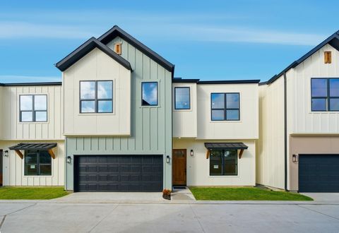 Photo of 9419 D Montridge Lane, Houston, TX 77080 (MLS # 19886660)