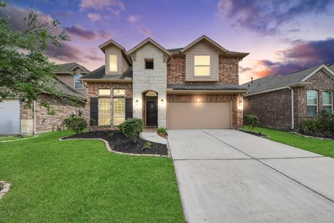 Photo of 13202 Clover Creek Point Lane, Humble, TX 77346 (MLS # 27978160)
