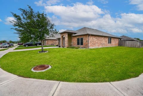 Photo of 1835 Raven Vista Drive, Richmond, TX 77469 (MLS # 75089133)