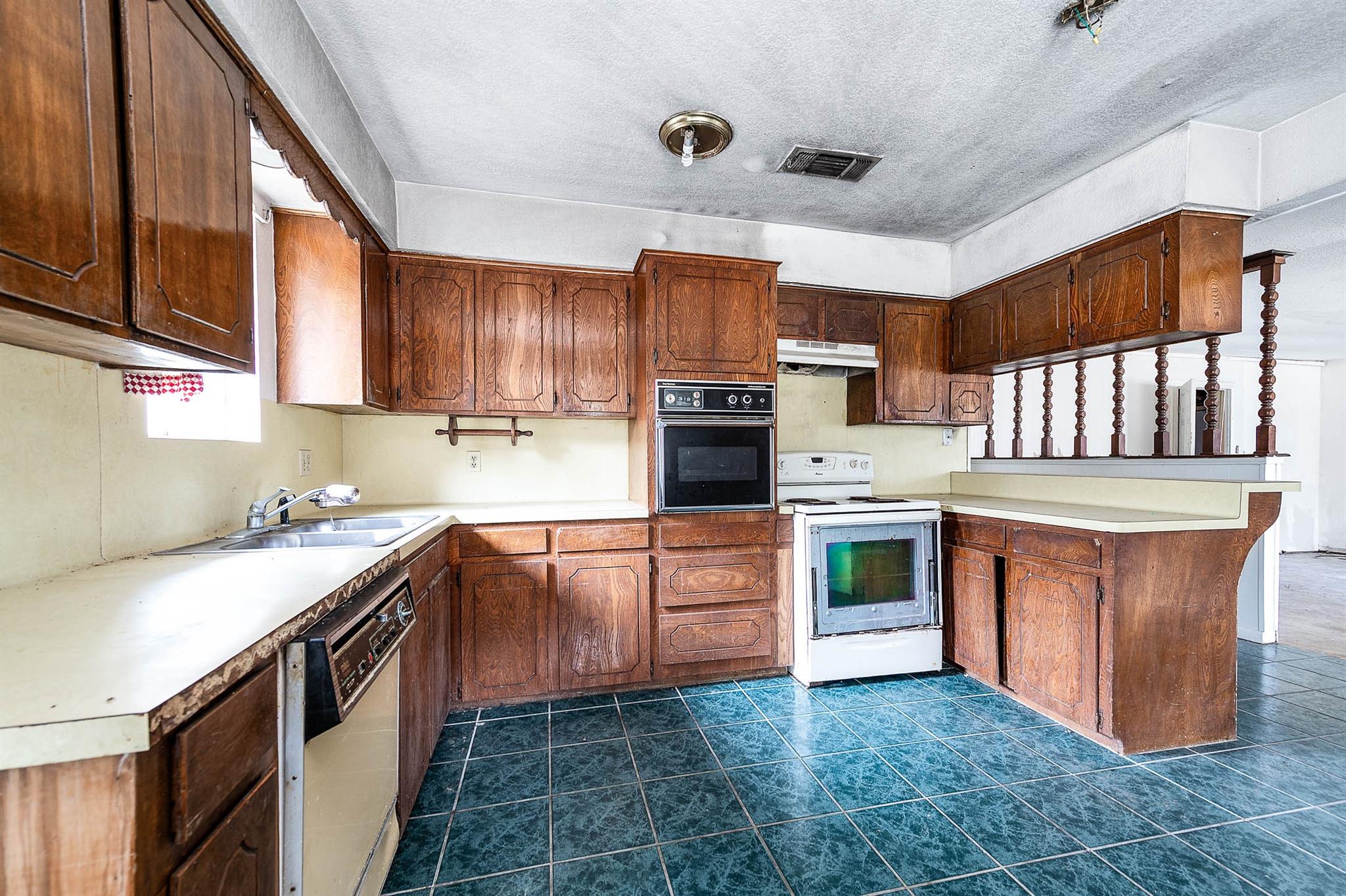 1431 County Road 934