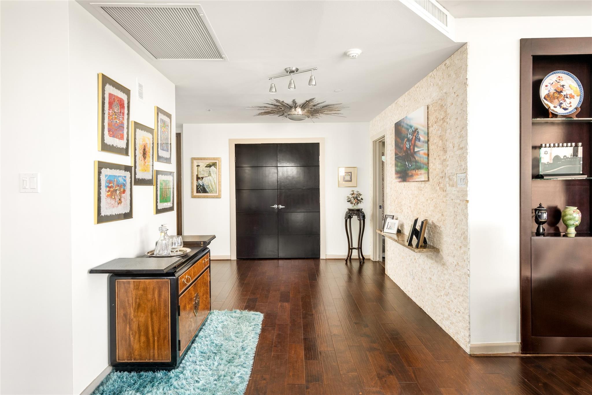 3350 Mccue Road 2402