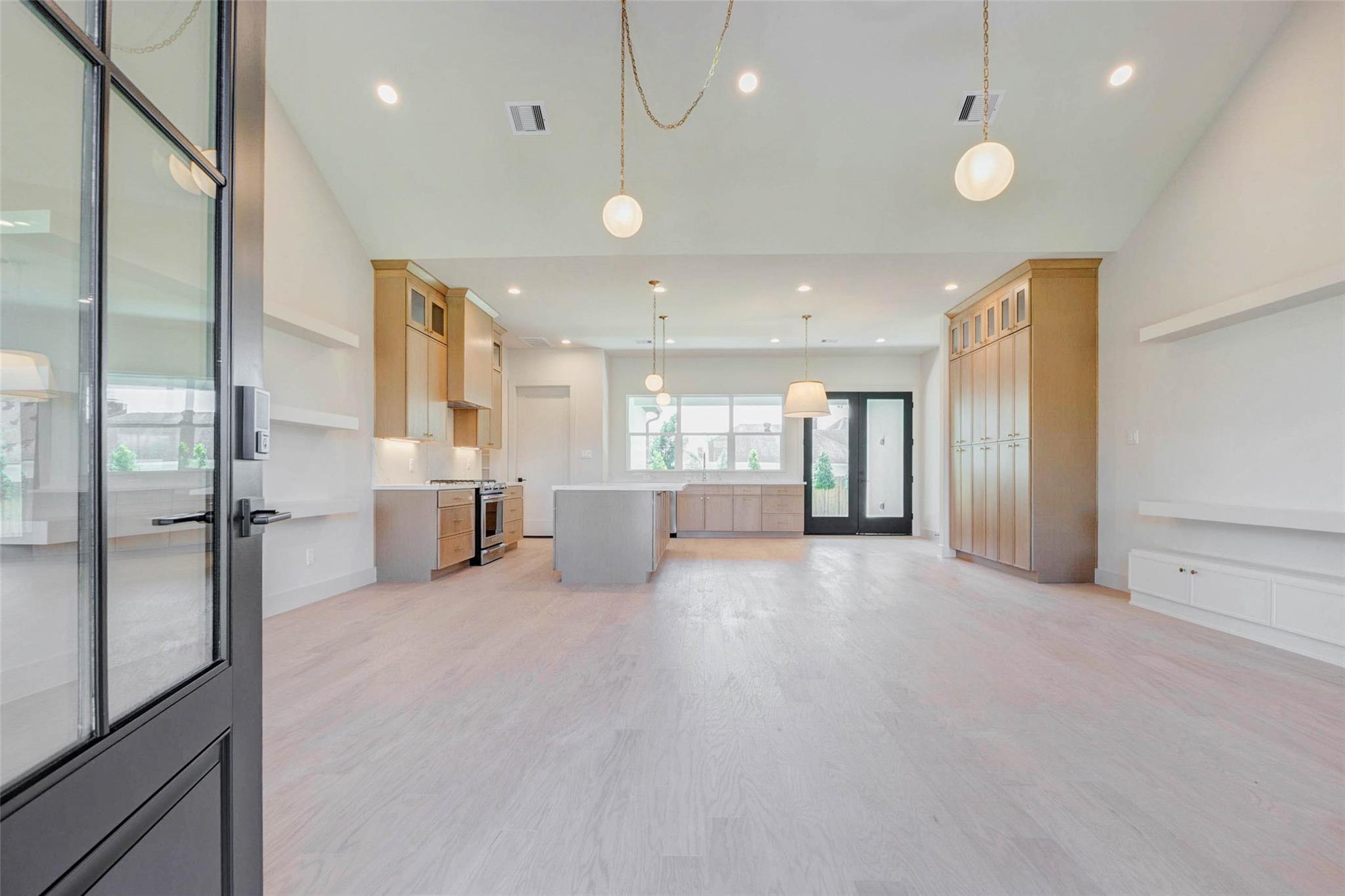 4426 Warington Street