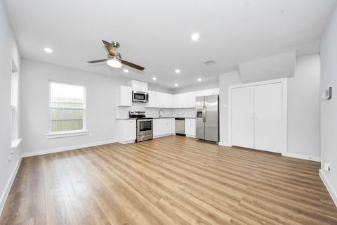 Tiny photo for 6617 Bacher Street, Houston, TX 77028 (MLS # 15423084)