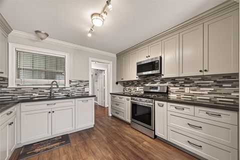 Photo of 7702 Rockhill Street, Houston, TX 77061 (MLS # 24759045)