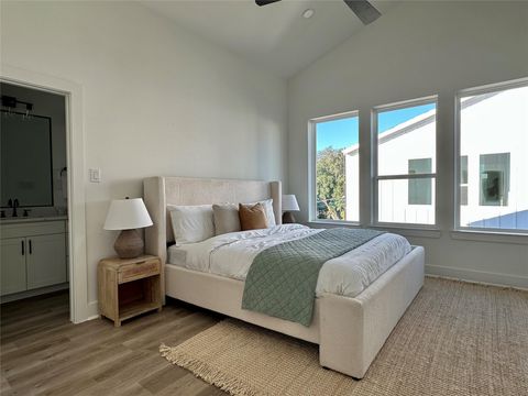 Tiny photo for 812 Elkhart Street #B, Houston, TX 77091 (MLS # 72678751)