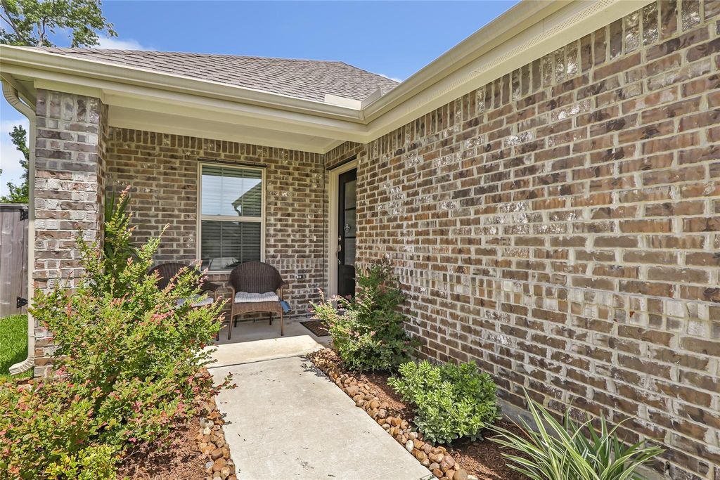 Photo of 19336 Villa Mesa Drive, New Caney, TX 77357 (MLS # 96864329)