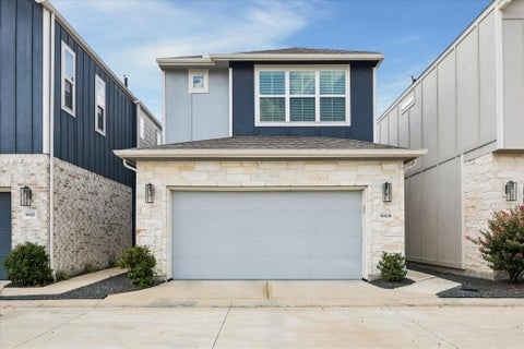 Homes For Rent - 9808 Rugged Oaks Drive<br/> Houston, TX 77080