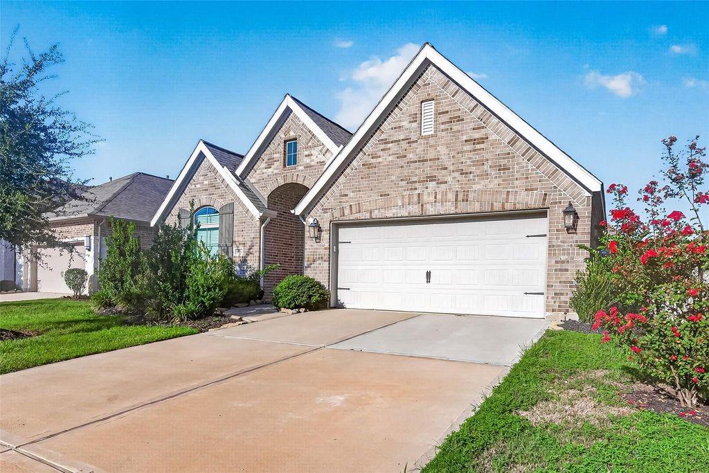 10735 Lacaille Lane