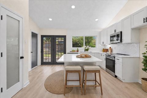 Photo of 7810 Willow Mint Lane, Houston, TX 77086 (MLS # 3623281)