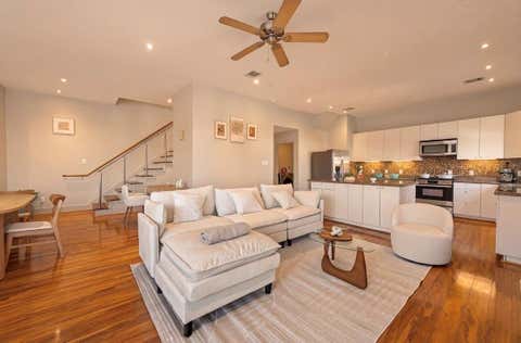Photo of 5111 Cornish Street, Houston, TX 77007 (MLS # 7931633)