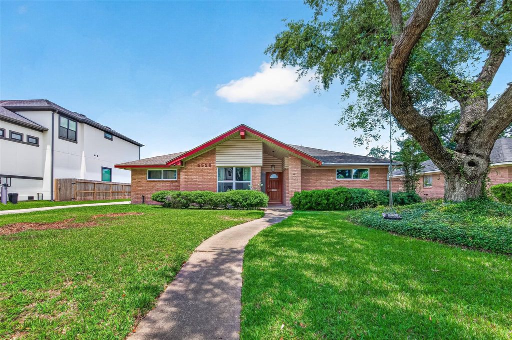Photo of 5526 Edith Street, Houston, TX 77081 (MLS # 45580021)