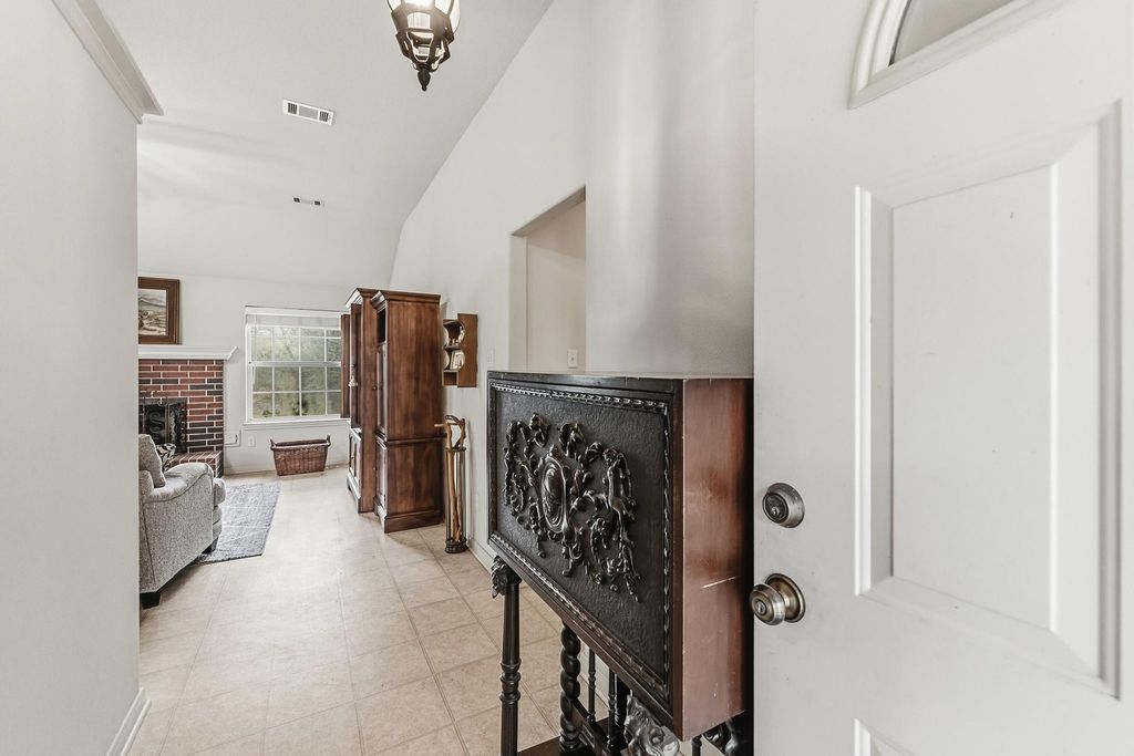 Photo of 691 Bishop Road, Huntsville, TX 77320 (MLS # 72036373)