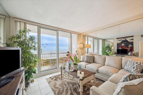 Photo of 1401 E Beach Drive #814, Galveston, TX 77550 (MLS # 36398993)