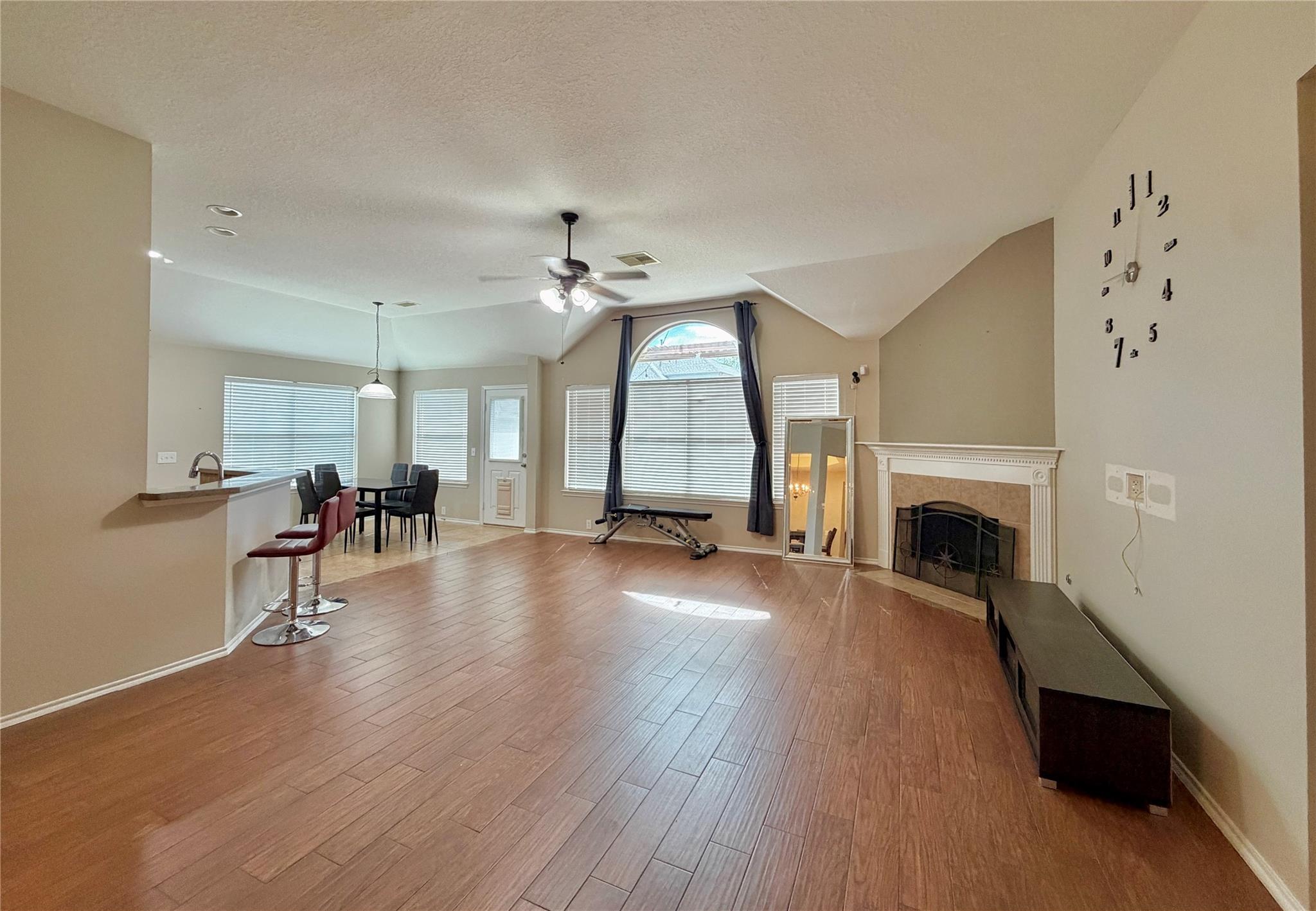 5511 Baldwin Elm Street