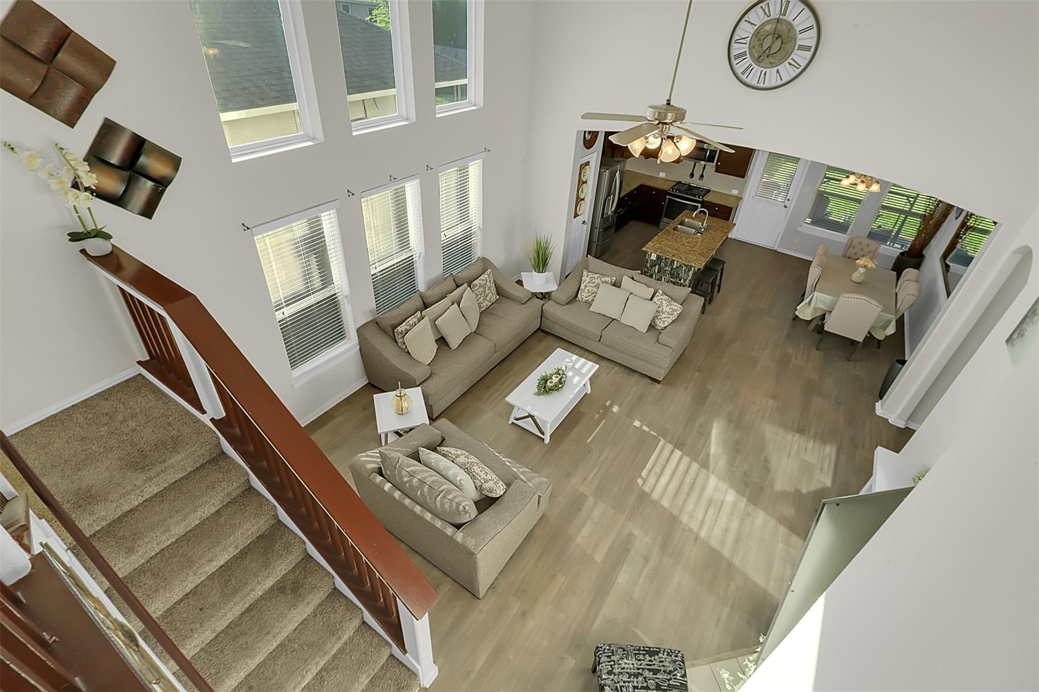 3903 Hunters Trail