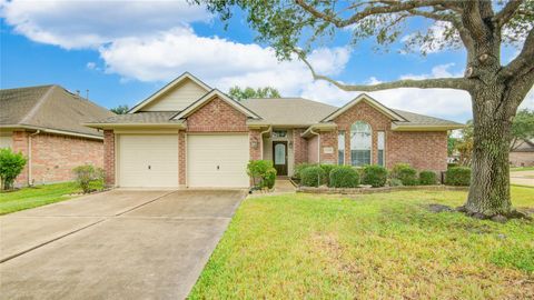 Photo of 11102 Wortham Court, Houston, TX 77065 (MLS # 27317380)