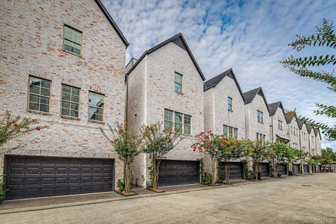 Photo of 4009 University Grove Street, Houston, TX 77023 (MLS # 95290224)