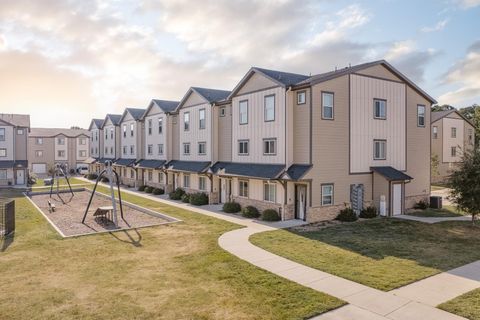 Photo of 12603 Telge Road #11-B, Cypress, TX 77429 (MLS # 60457726)