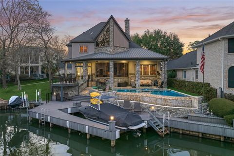 Photo of 40 Logansport Court, Montgomery, TX 77356 (MLS # 41358859)