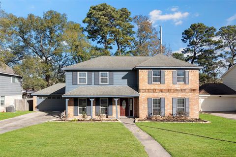 Homes For Sale - 5527 Enchanted Timbers Drive<br/> Humble, TX 77346